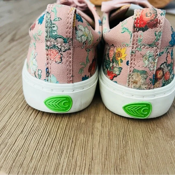 Cariuma Limited Edition Pink Van Gogh Sneakers Sz 9 - Picture 4 of 7